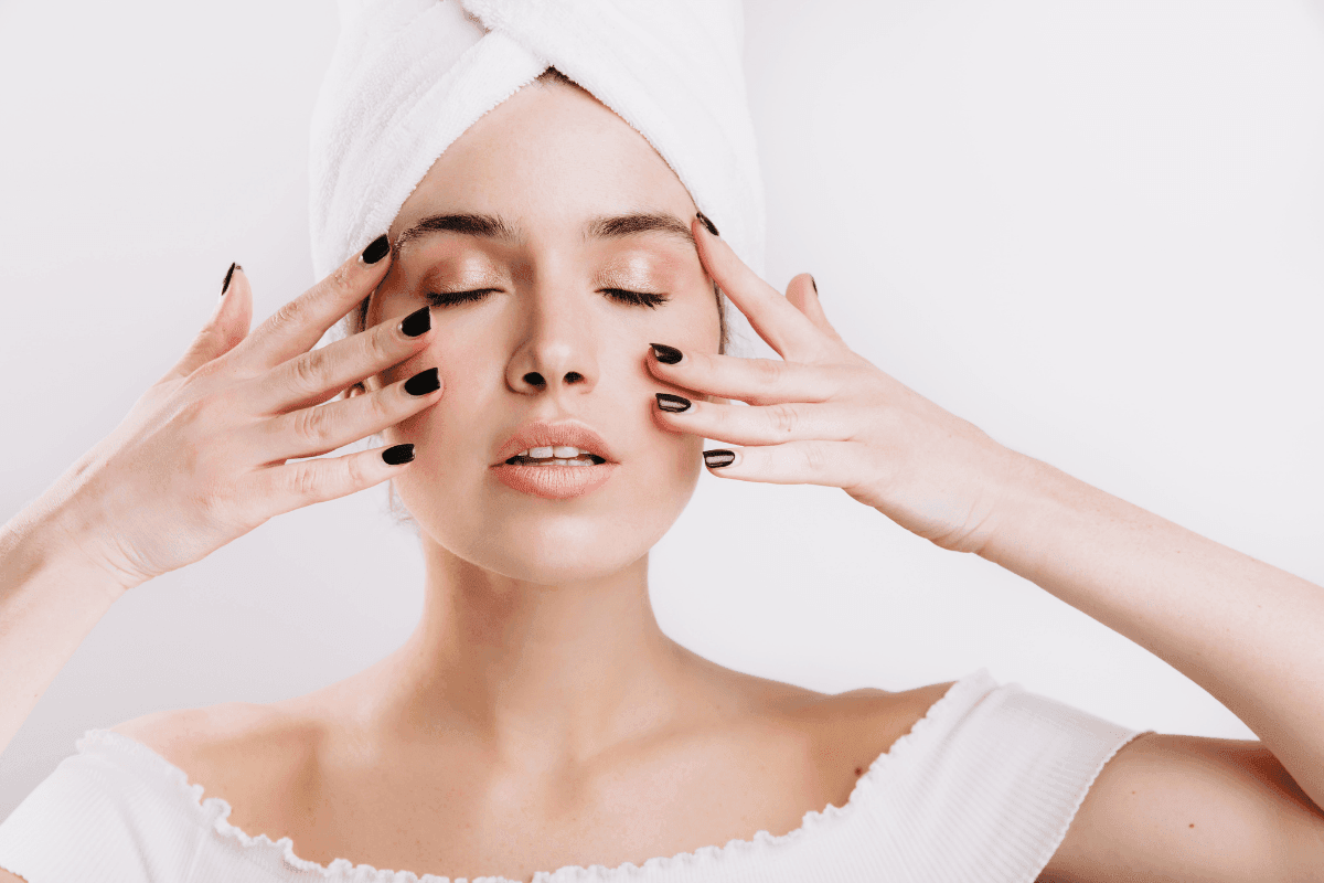 Vor Cosmetics Yüz Temizleme Jeli ile Gözenek Temizliği